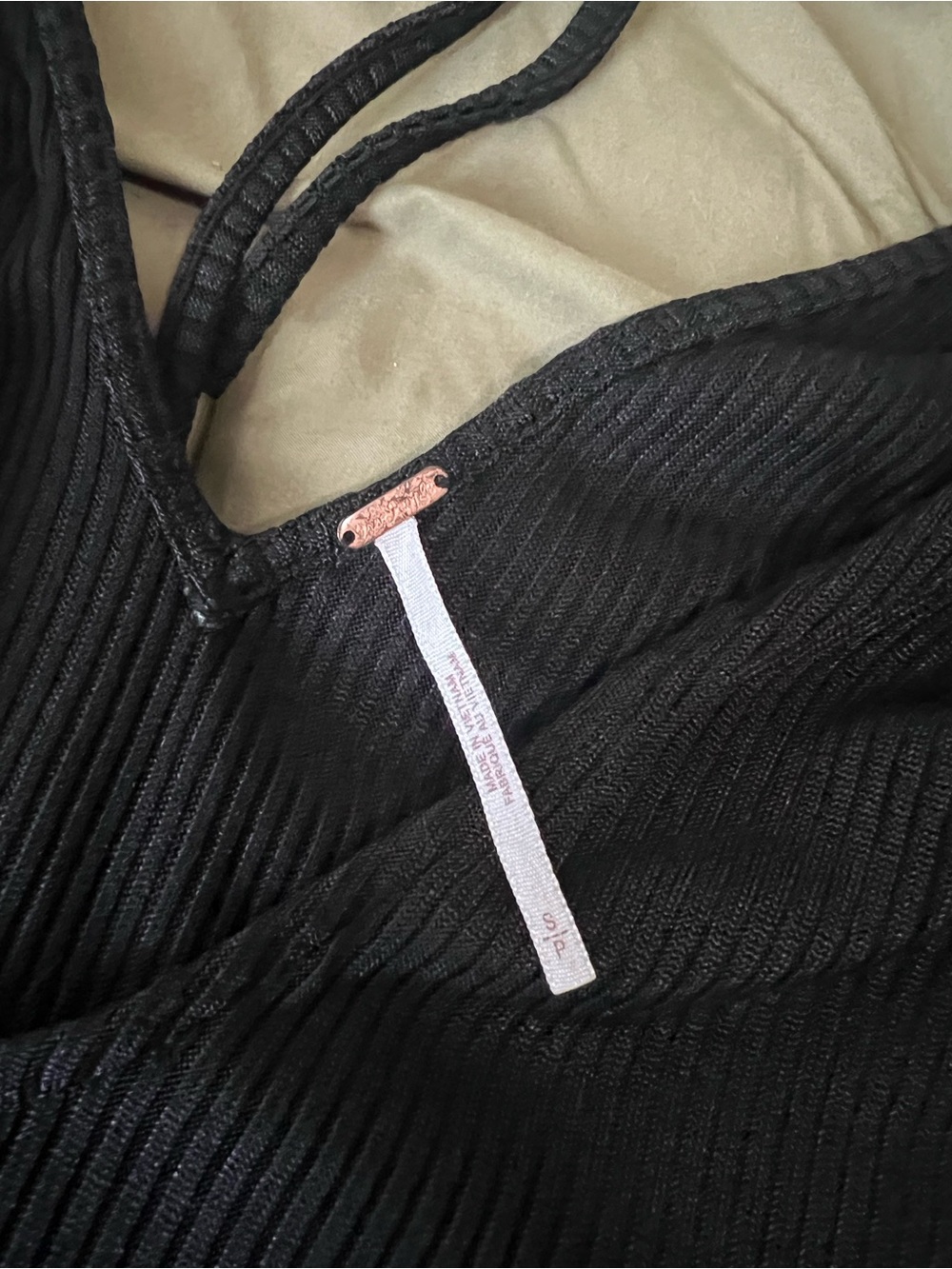 Free People Black Ribbed Ruffle Crop Tank - Picture 3 of 4